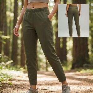 Lululemon On the Fly 7/8 Pant Luxtreme Dark Olive Green Size 4 Tapered Jogger